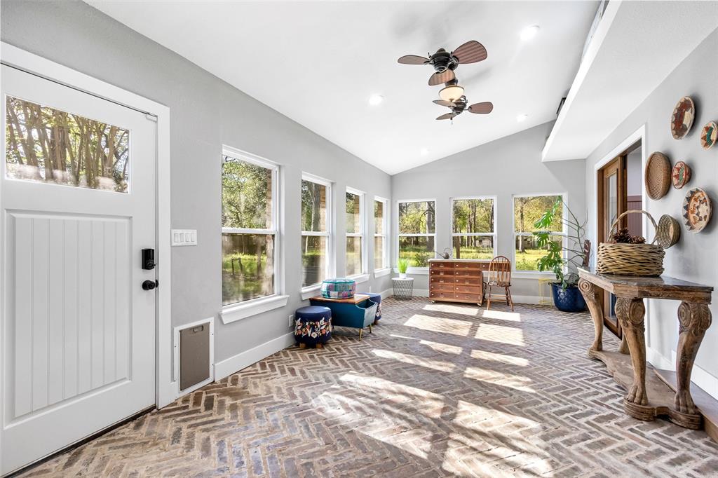 15407 Oaklawn Park Drive, Houston, Texas image 14