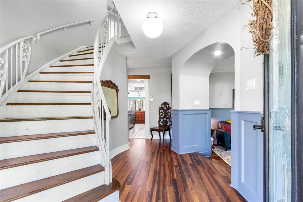 15407 Oaklawn Park Drive, Houston, Texas image 7