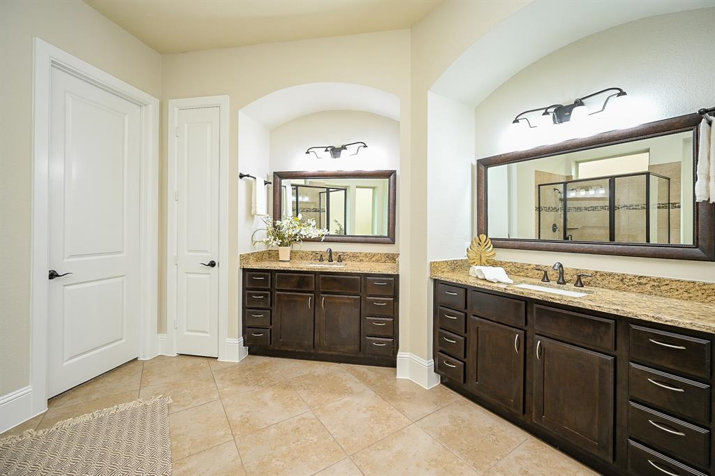 707 Weldon Park Drive, Sugar Land, Texas image 26