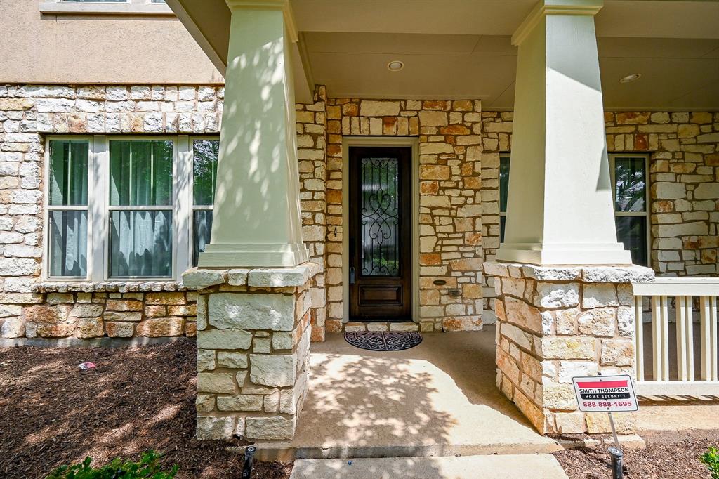 707 Weldon Park Drive, Sugar Land, Texas image 6