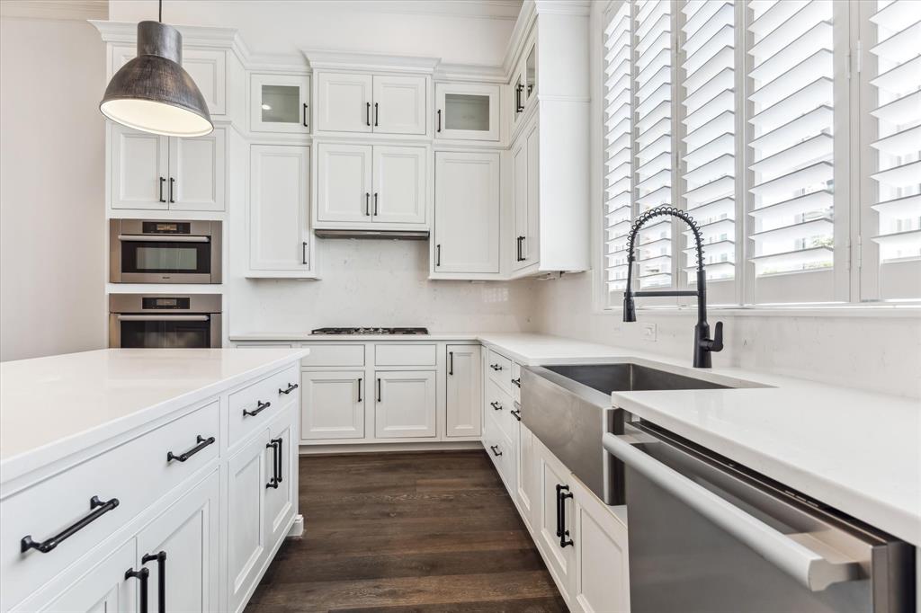 3850 Glen Arbor Drive, Houston, Texas image 14