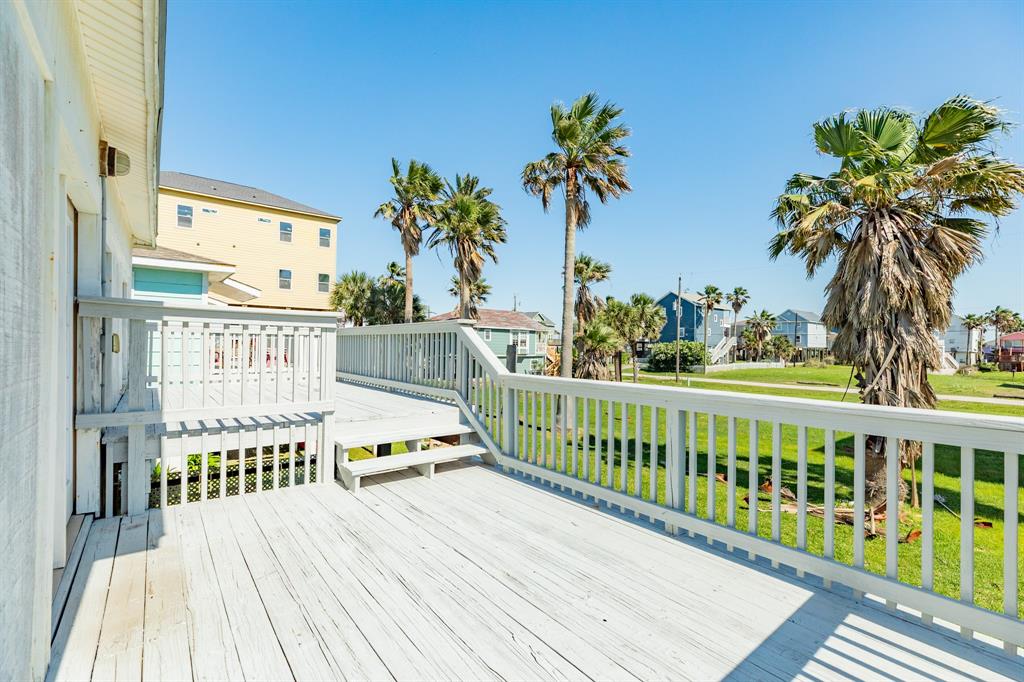 11213 Schwartz Drive, Galveston, Texas image 14