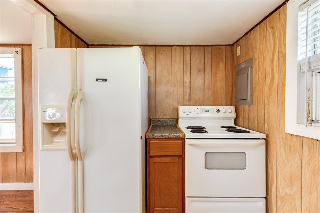 11213 Schwartz Drive, Galveston, Texas image 24