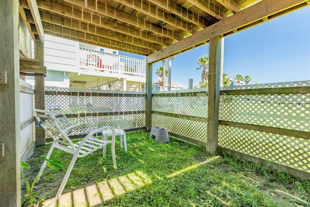 11213 Schwartz Drive, Galveston, Texas image 19