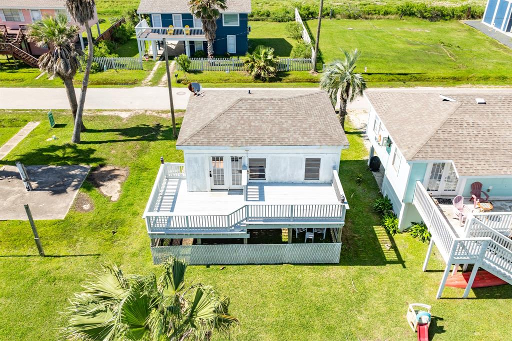 11213 Schwartz Drive, Galveston, Texas image 1