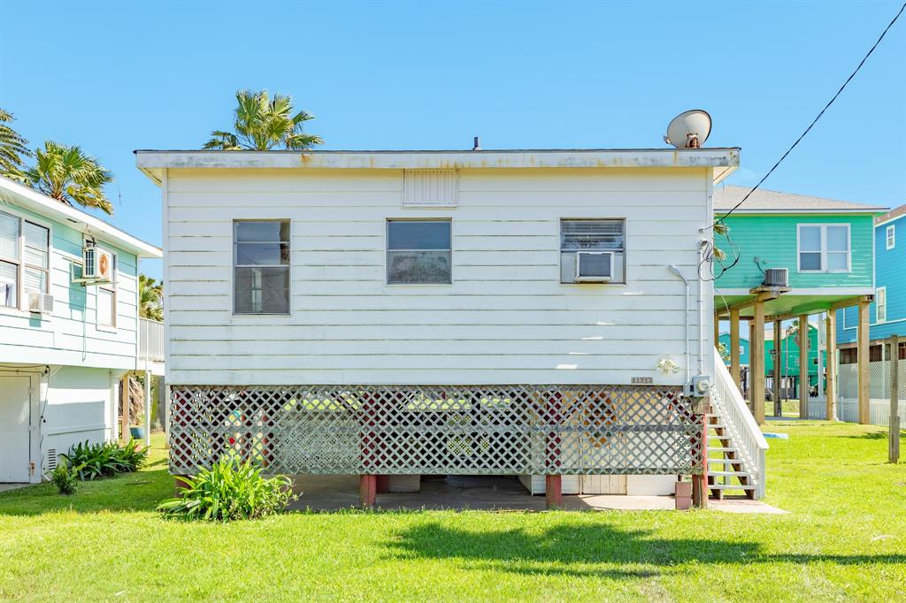 11213 Schwartz Drive, Galveston, Texas image 8