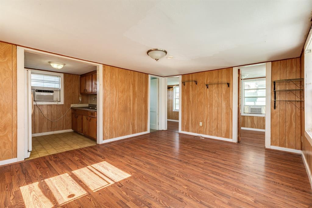 11213 Schwartz Drive, Galveston, Texas image 21