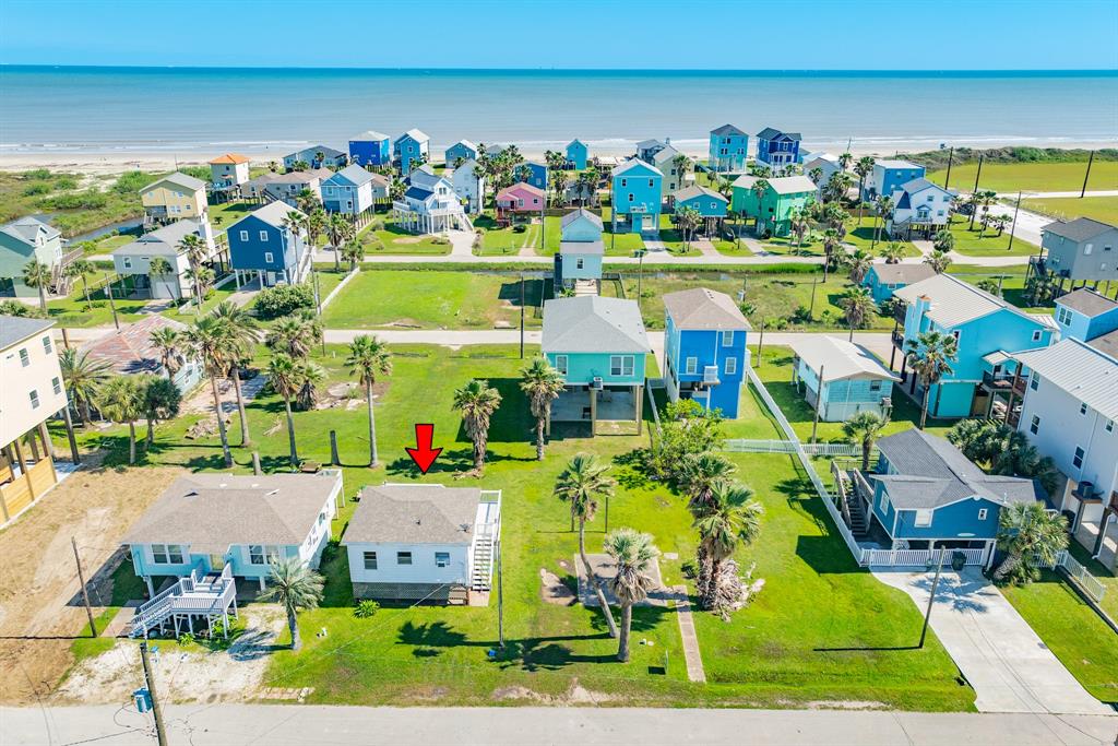 11213 Schwartz Drive, Galveston, Texas image 3