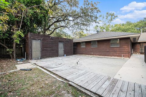 A home in Conroe