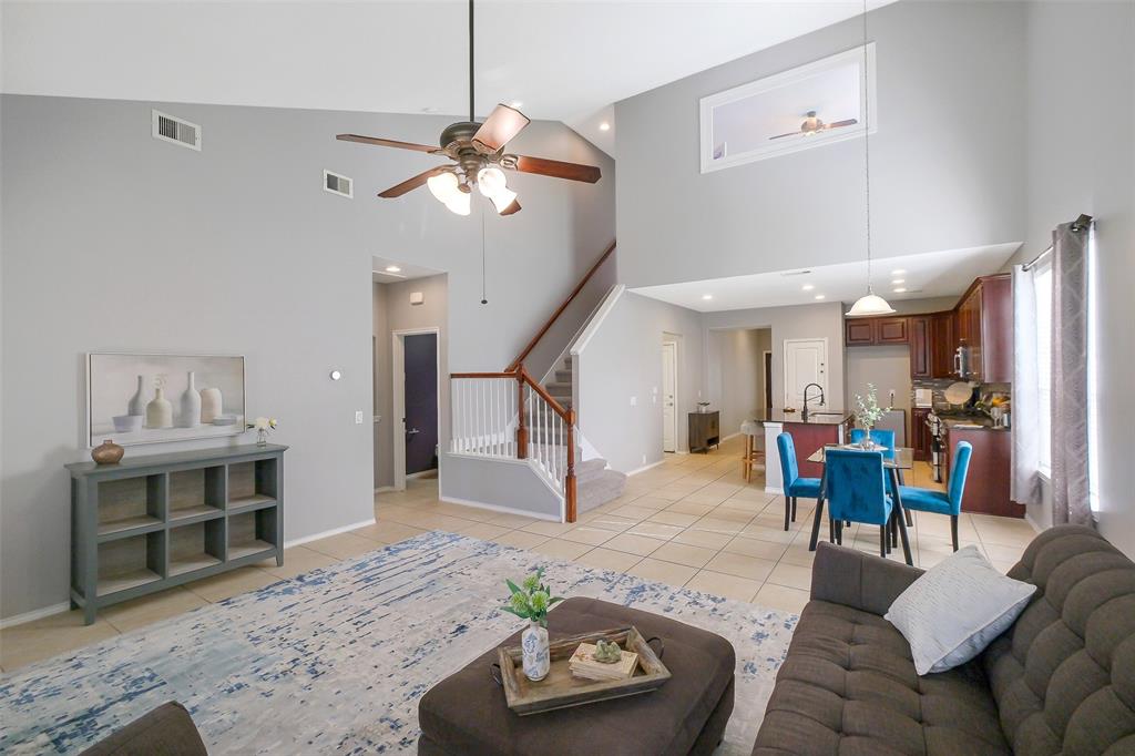 6303 Guilford Glen Lane, Katy, Texas image 17