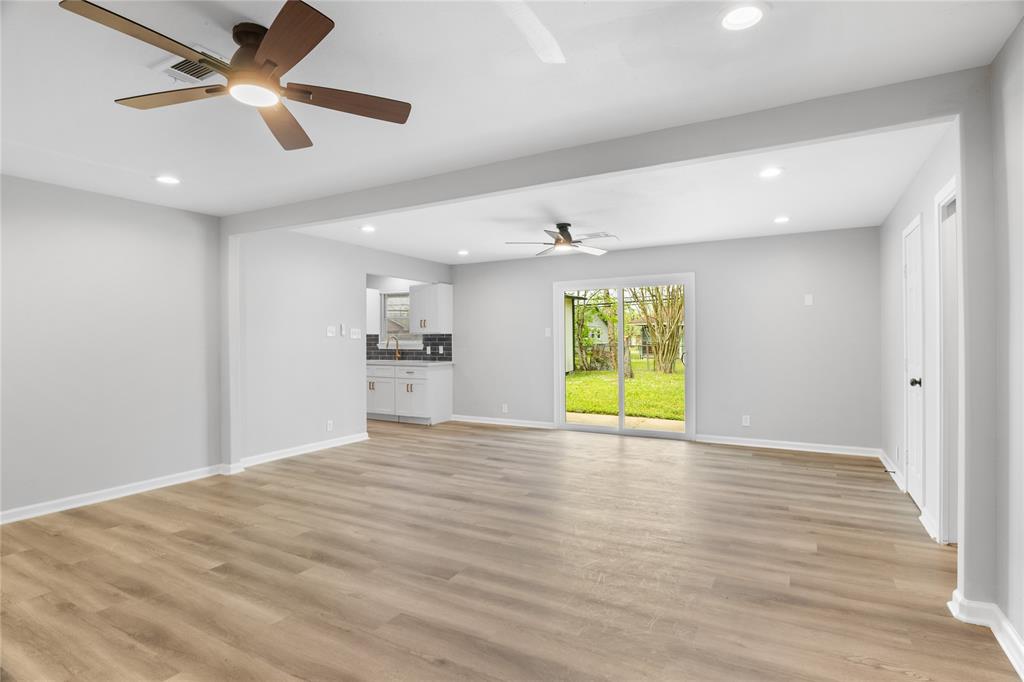 5843 Hirondel Street, Houston, Texas image 14