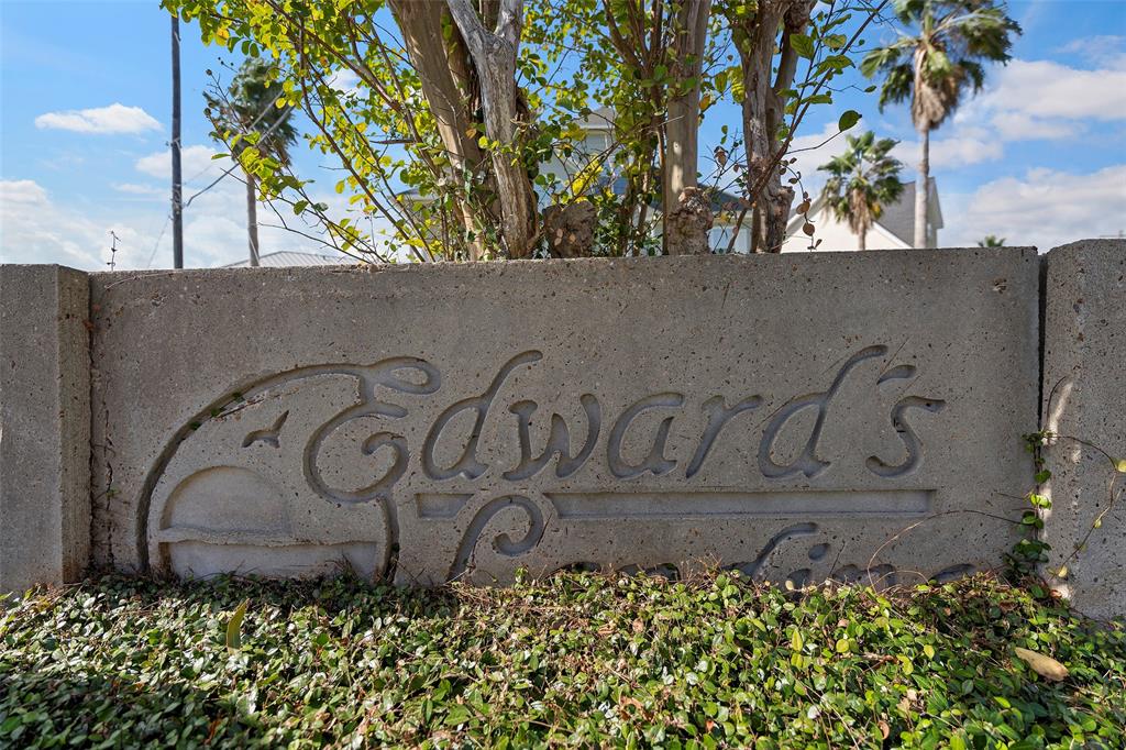 1315 Edwards Drive, Dickinson, Texas image 4