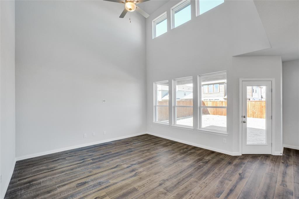2202 Villa Flora Lane