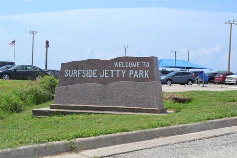 A home in Surfside Beach