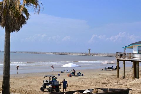 A home in Surfside Beach