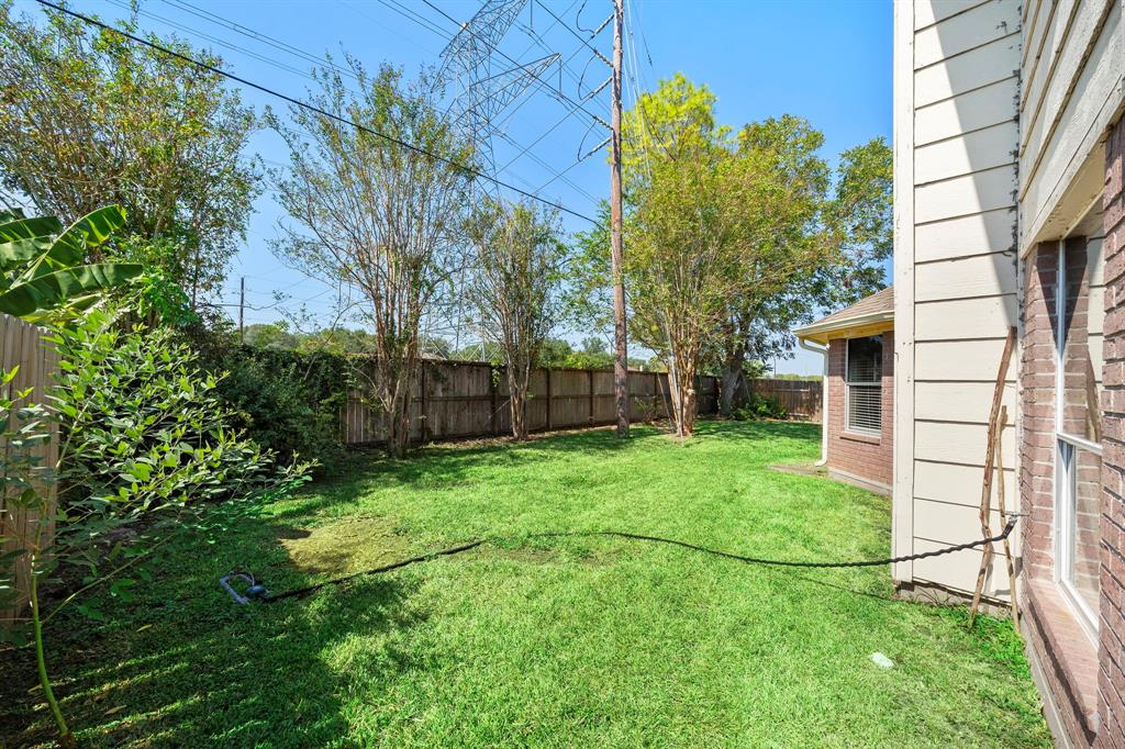 4210 W Meadows Drive, Sugar Land, Texas image 36