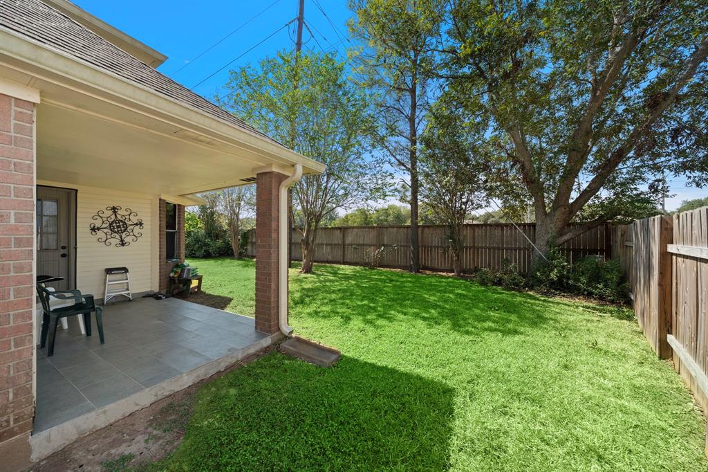 4210 W Meadows Drive, Sugar Land, Texas image 33