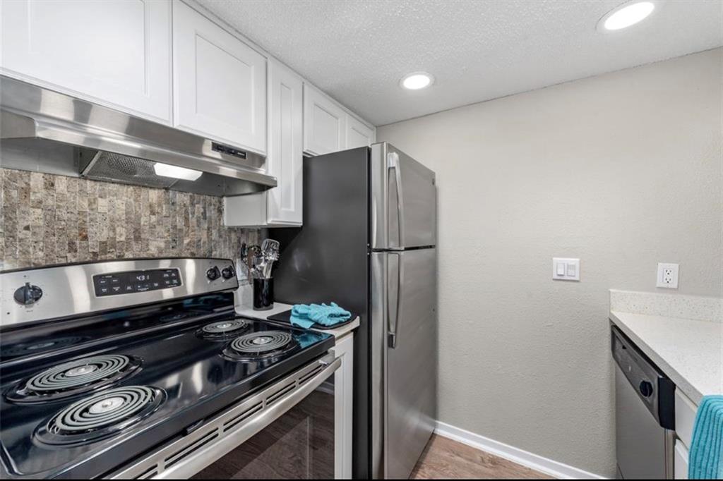 3768 Tanglewilde Street #J5, Houston, Texas image 10