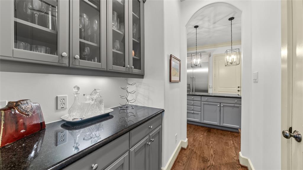 5558 Aspen Street, Bellaire, Texas image 7