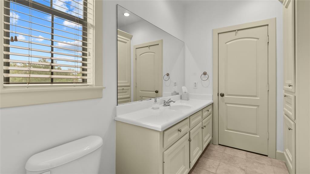 5558 Aspen Street, Bellaire, Texas image 25