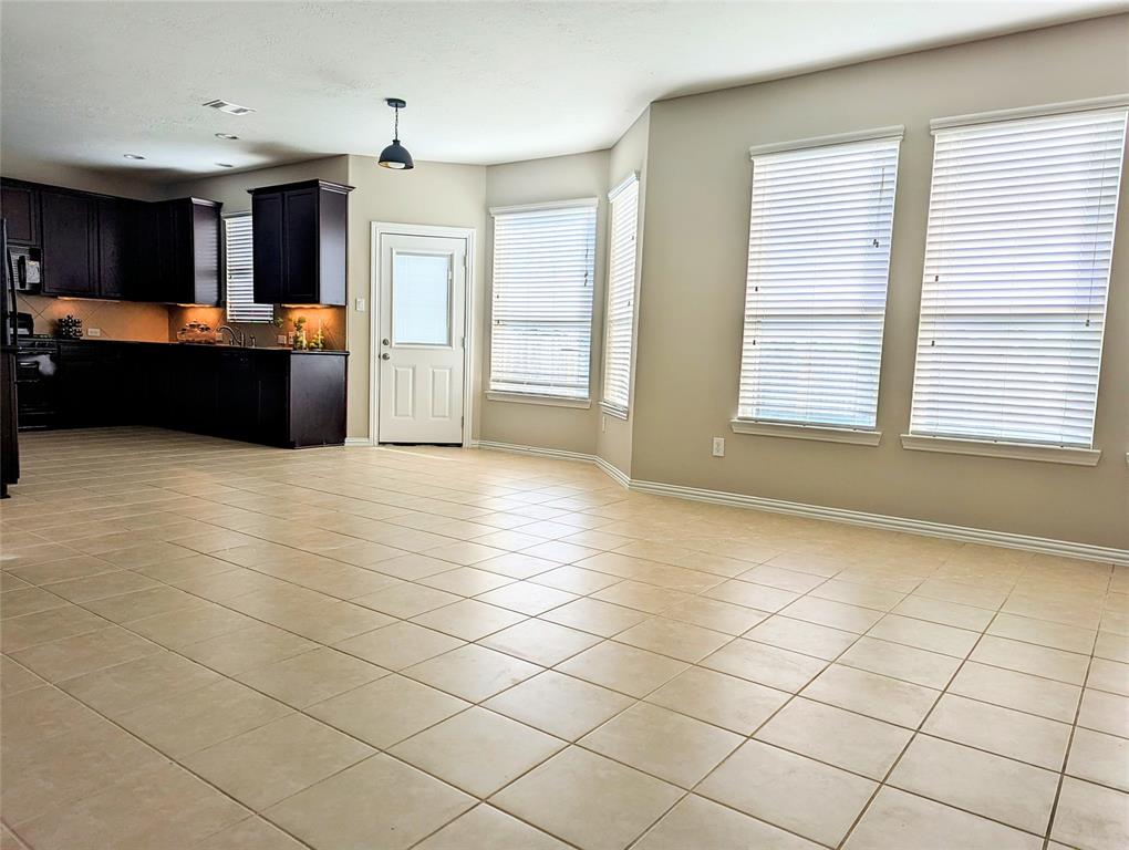 10718 Wall Fern Way, Houston, Texas image 9