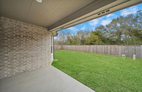 Single Family Residence in Magnolia TX 25840 Rugosa Drive 16.jpg