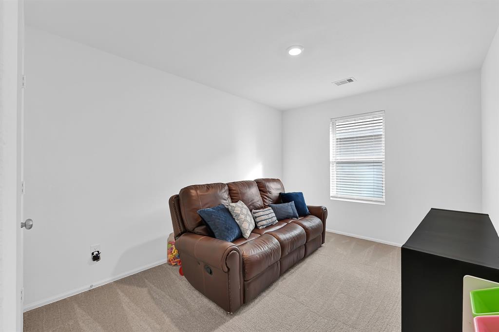 7826 Switchgrass Creek Drive, Katy, Texas image 15