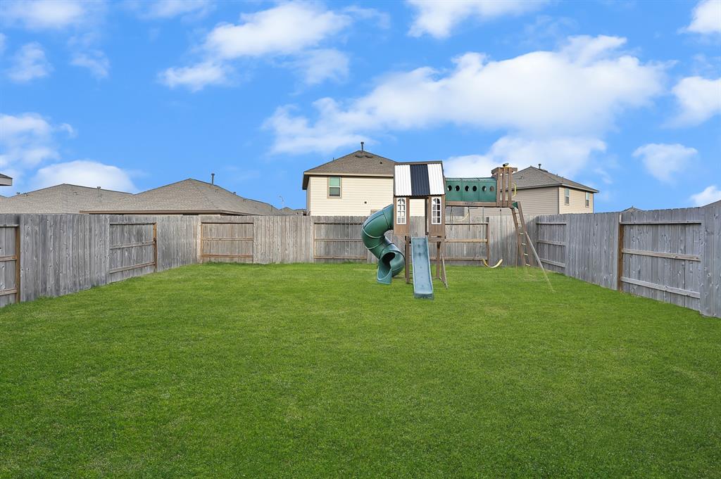 7826 Switchgrass Creek Drive, Katy, Texas image 23