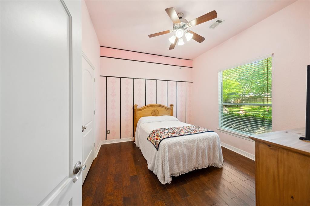 236 Camden Hills Drive, Montgomery, Texas image 6
