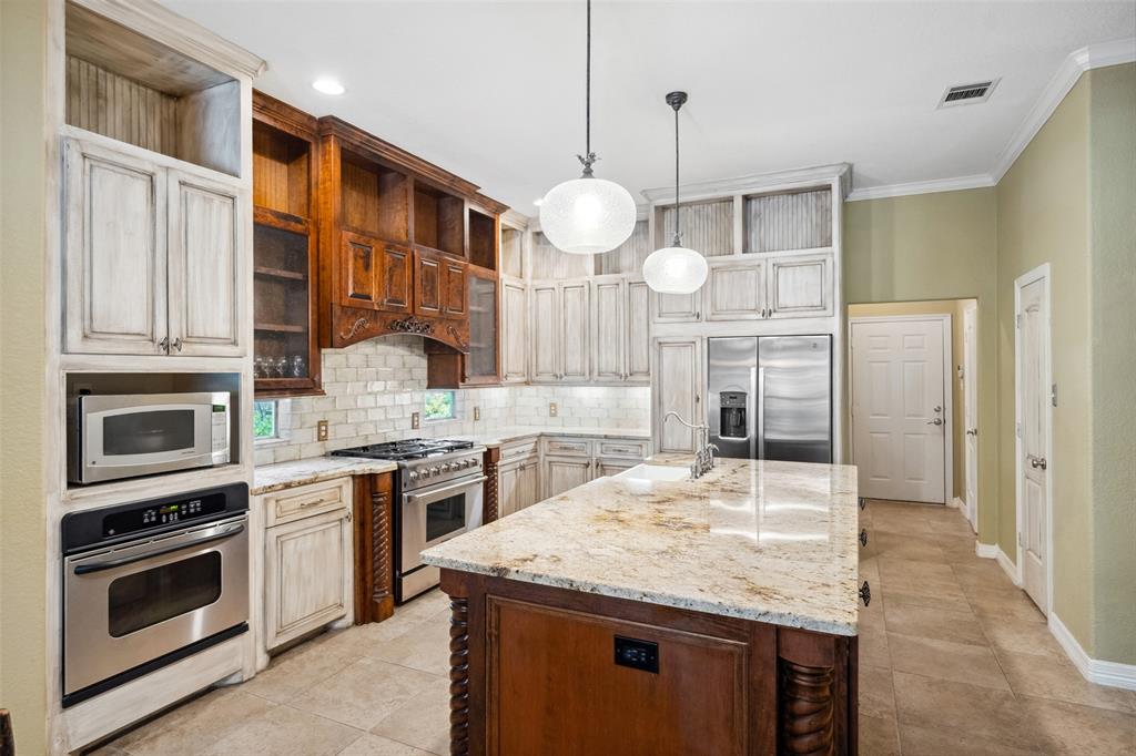 236 Camden Hills Drive, Montgomery, Texas image 24