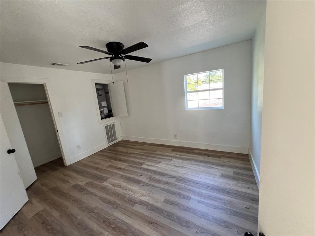 502 Independence Street, Liberty, Texas image 5