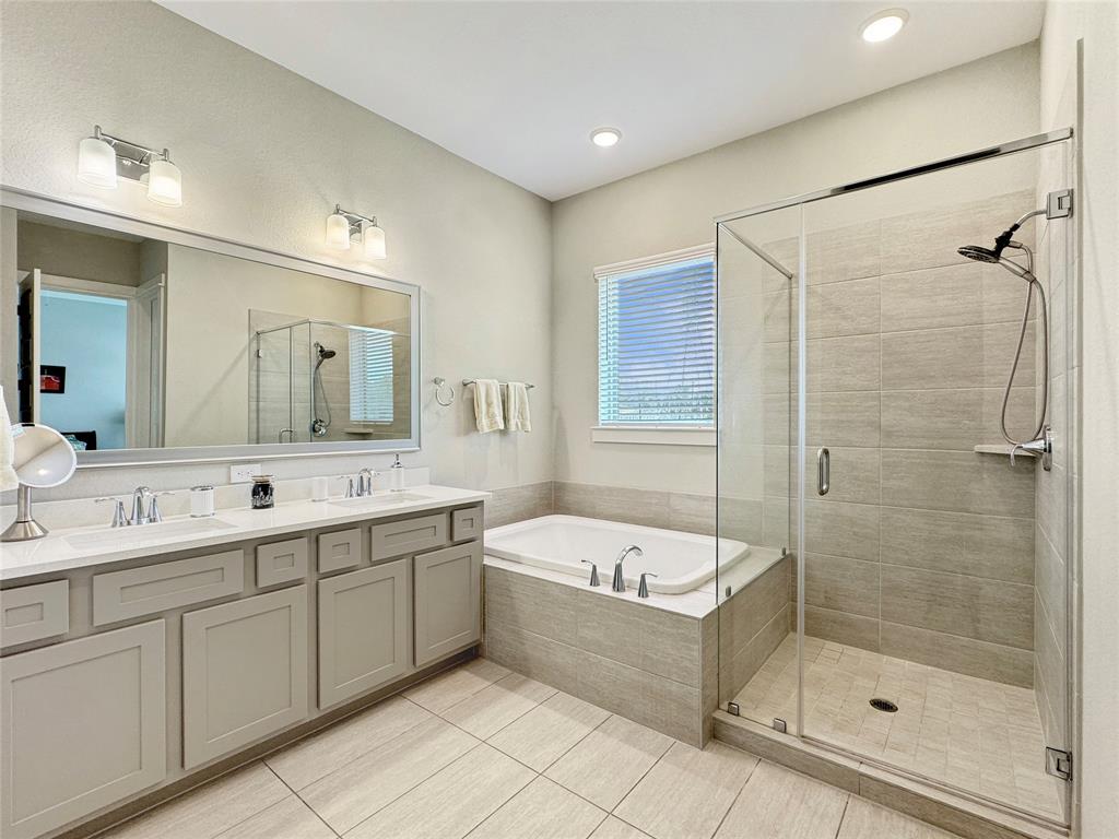 10928 Brambling Wood Drive, Houston, Texas image 15