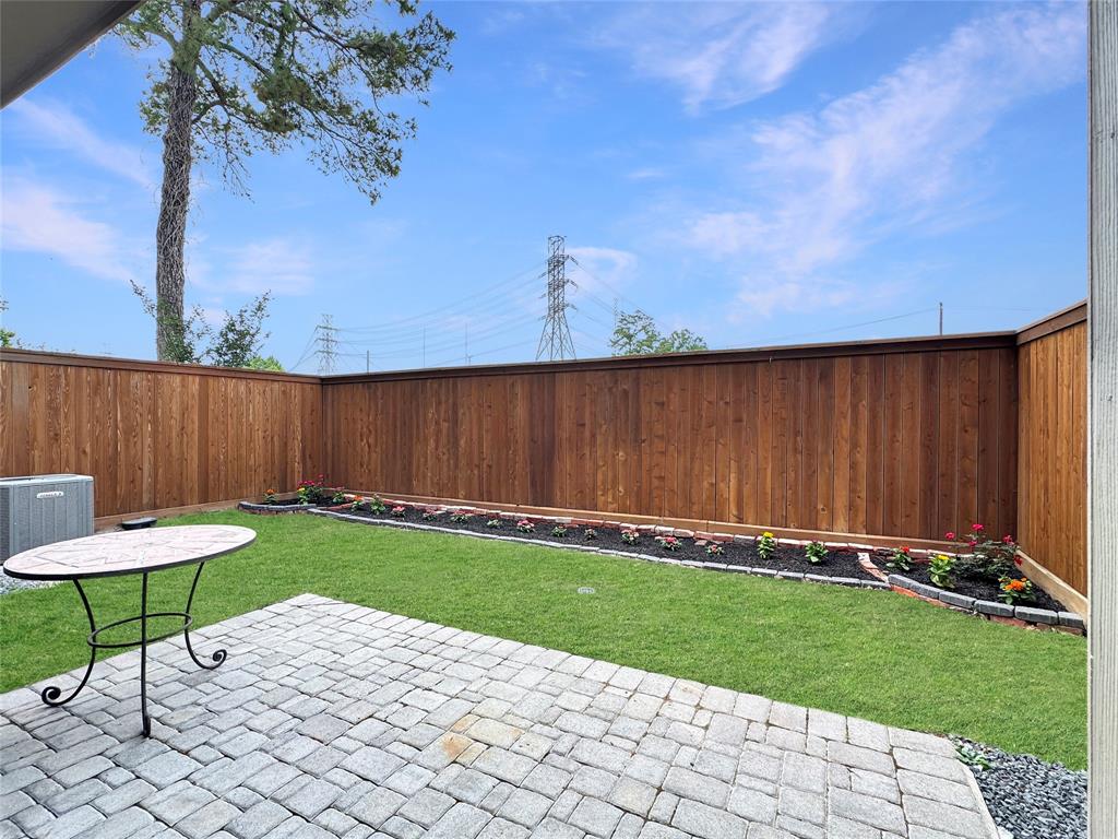 10928 Brambling Wood Drive, Houston, Texas image 24