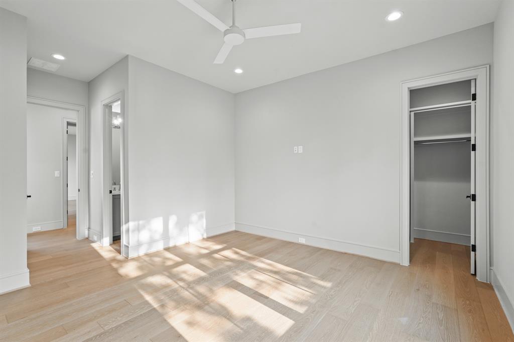 1133 E 7th 1/2 Street, Houston, Texas image 39