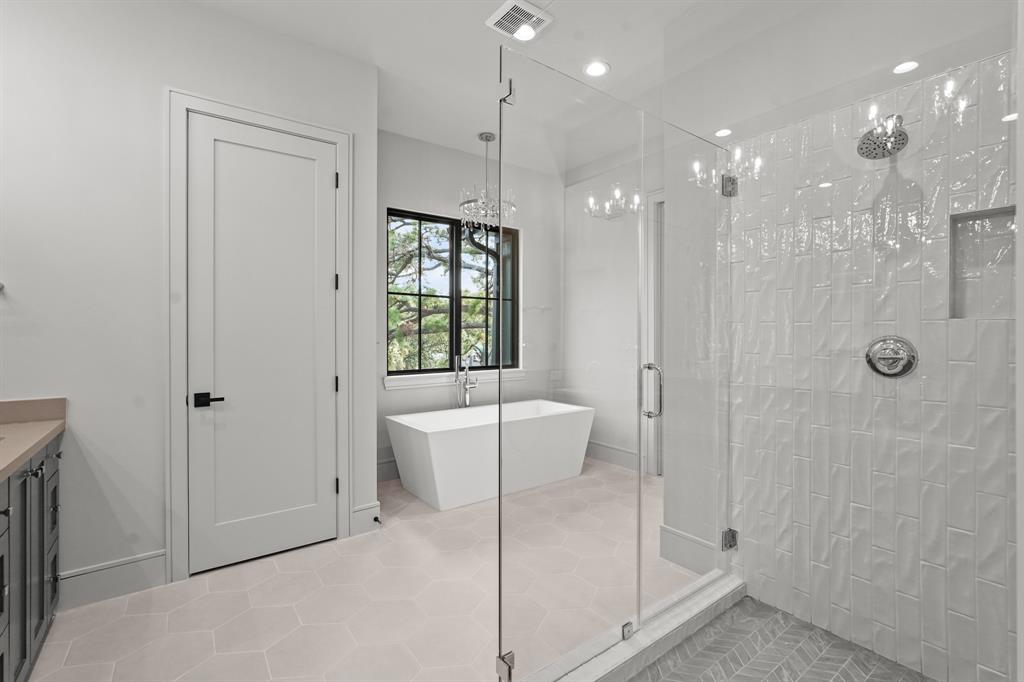 1133 E 7th 1/2 Street, Houston, Texas image 42