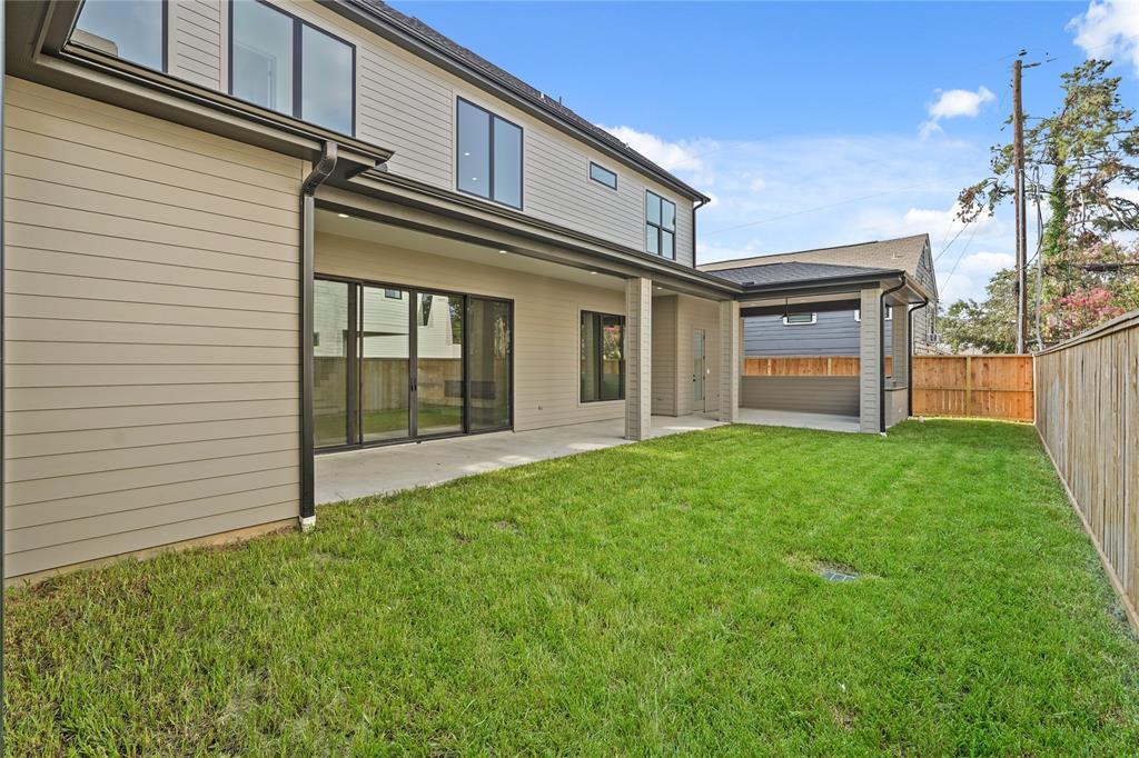 1133 E 7th 1/2 Street, Houston, Texas image 22