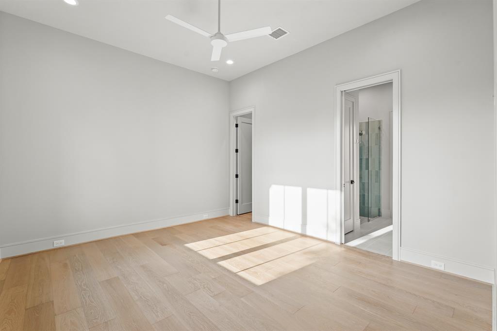 1133 E 7th 1/2 Street, Houston, Texas image 14