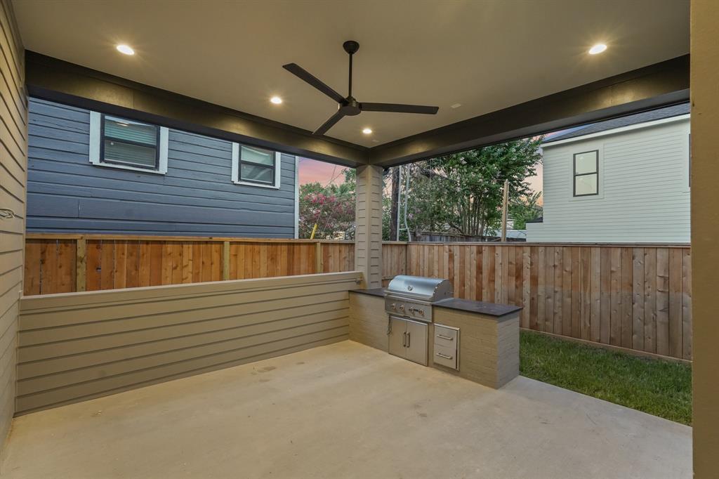 1133 E 7th 1/2 Street, Houston, Texas image 18