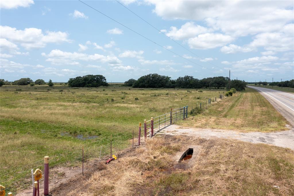 Tx-111, Midfield, Texas image 20