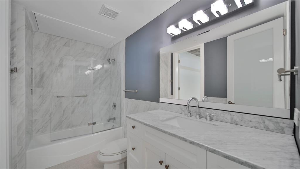 2000 Bagby Street #11426, Houston, Texas image 16