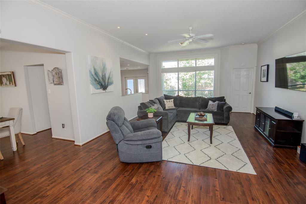 22211 Spring Crossing Drive, Spring, Texas image 5