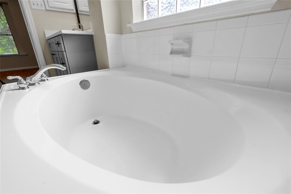 1130 Foxland Chase Street, Sugar Land, Texas image 15