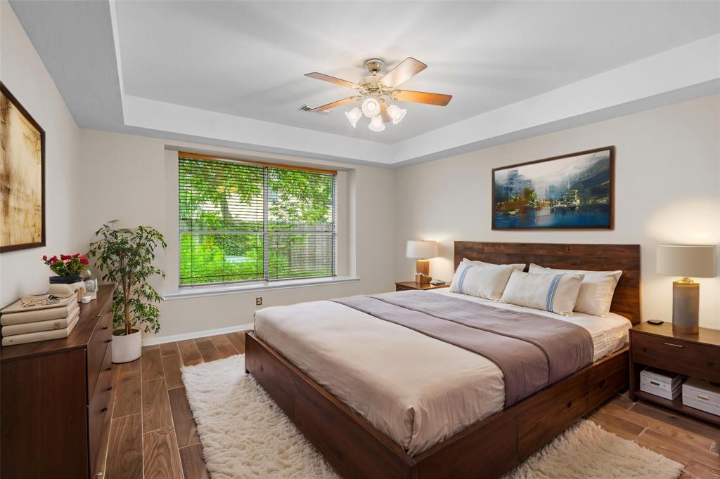 1130 Foxland Chase Street, Sugar Land, Texas image 12