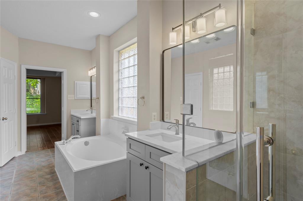 1130 Foxland Chase Street, Sugar Land, Texas image 14
