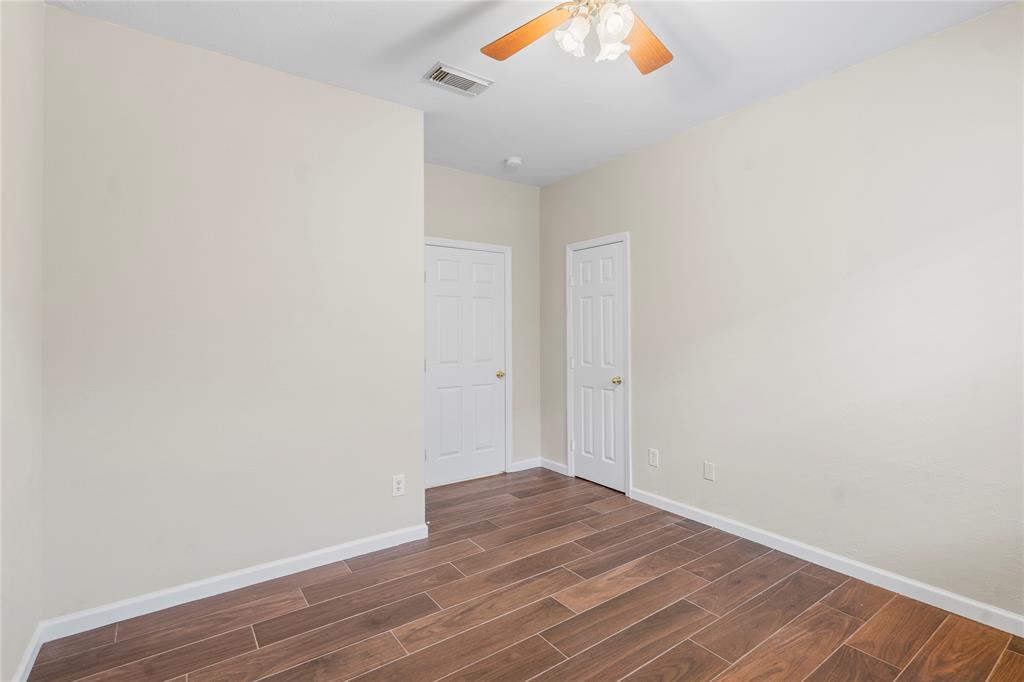 1130 Foxland Chase Street, Sugar Land, Texas image 16