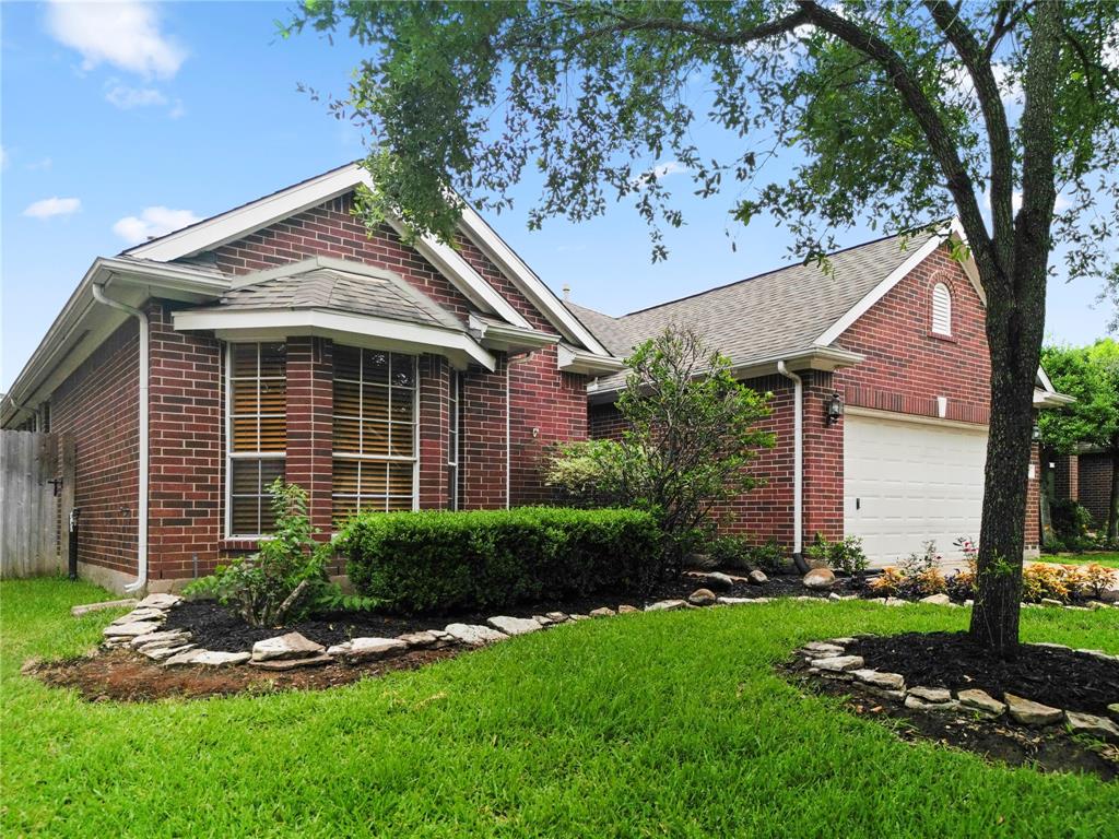 1130 Foxland Chase Street, Sugar Land, Texas image 24