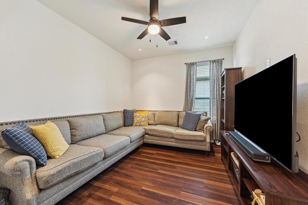7223 Bakersfield Court, Rosharon, Texas image 16