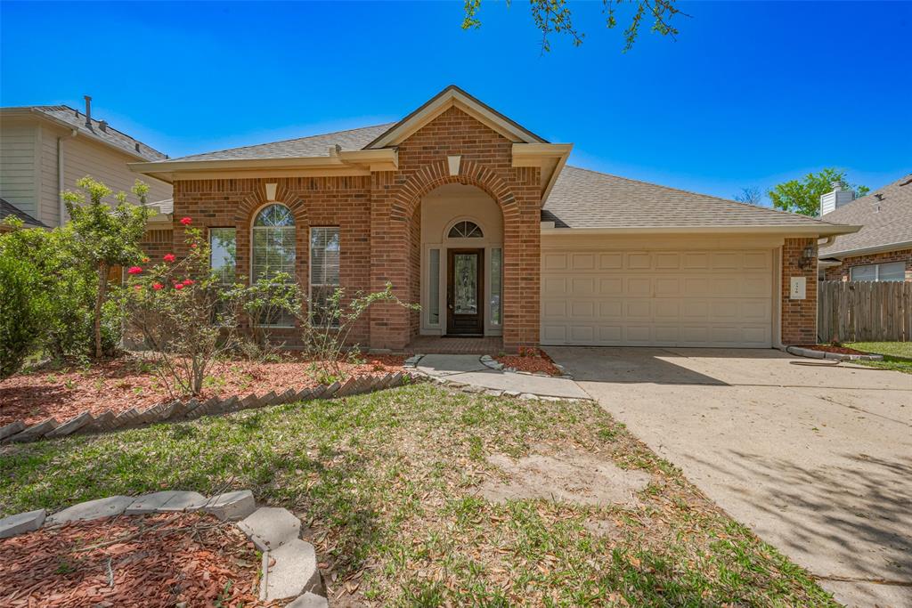 2318 Appian Way, Pearland, Texas image 3