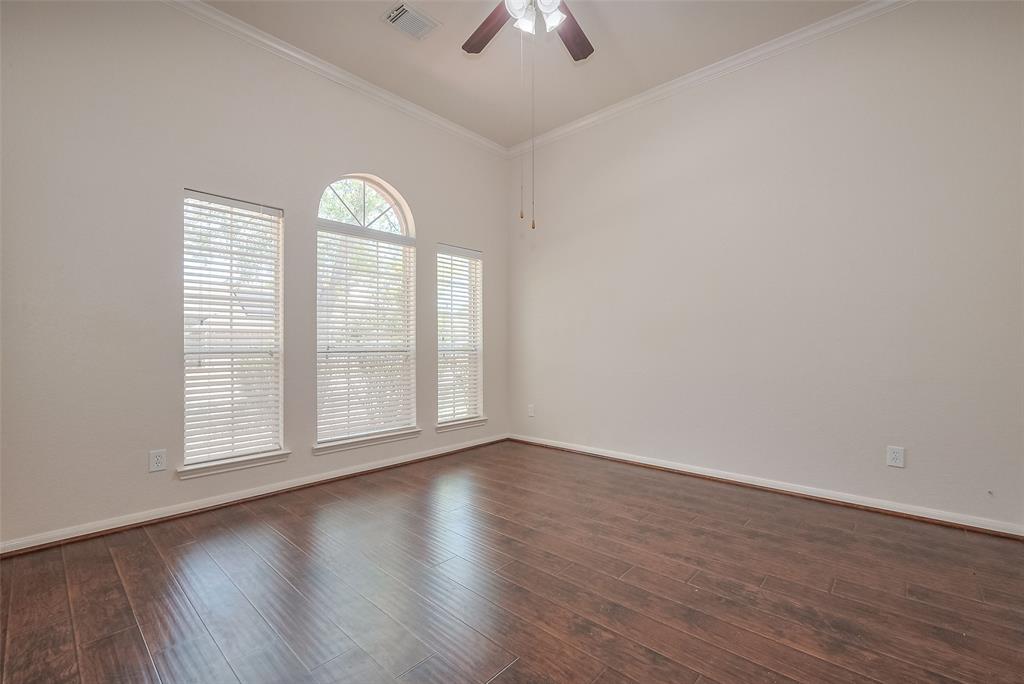 2318 Appian Way, Pearland, Texas image 9