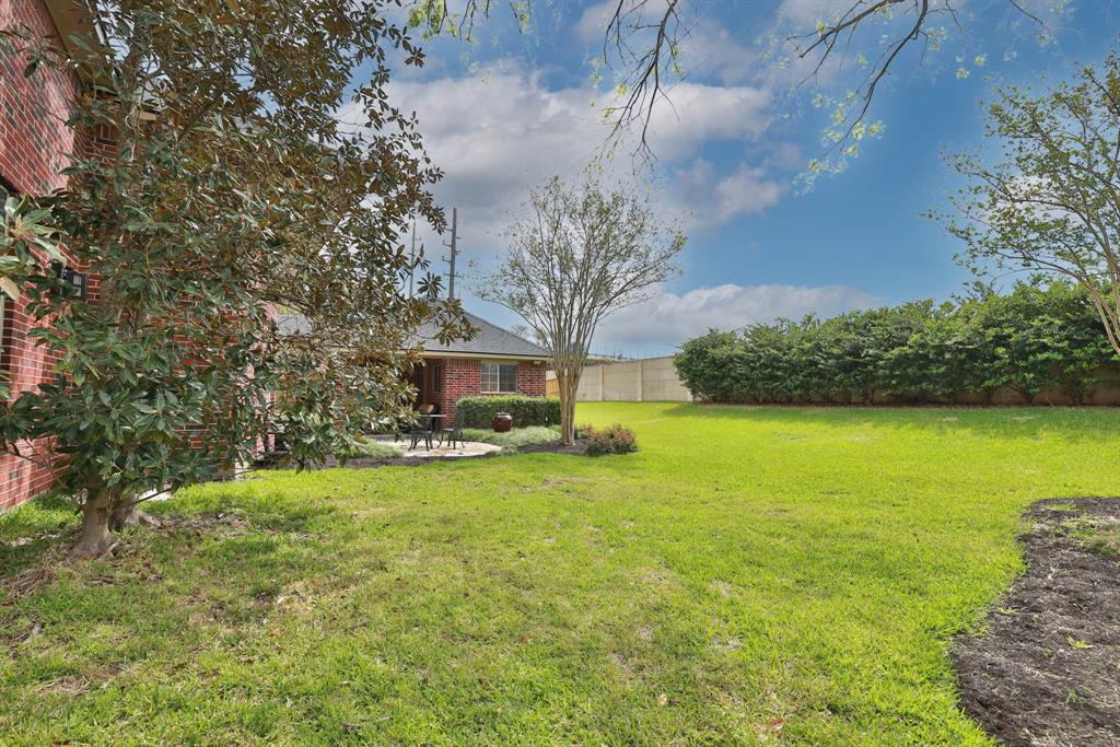 3707 Griffin Lane, Missouri City, Texas image 47